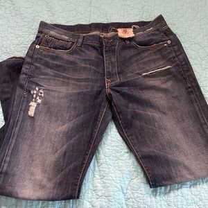 38 /32 Monarchy Distressed Jeans